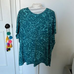 Athleta Ultimate Train Tee, extended size